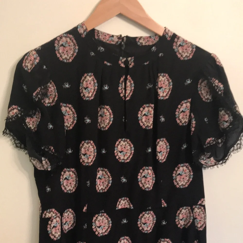 Dress - Picture 2 of 5